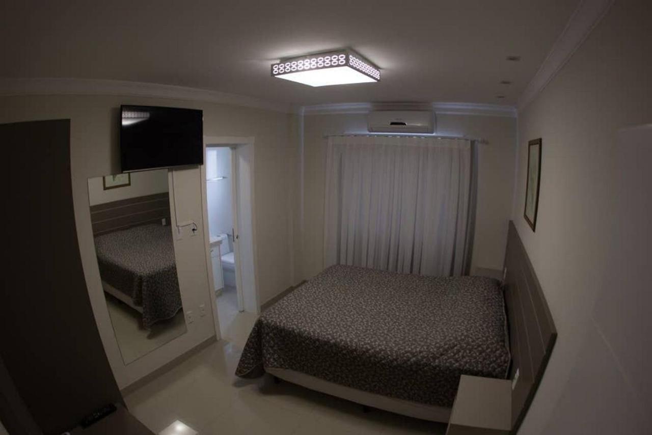 Apartamento Residencial Baía dos Golfinhos Bombinhas Exterior foto