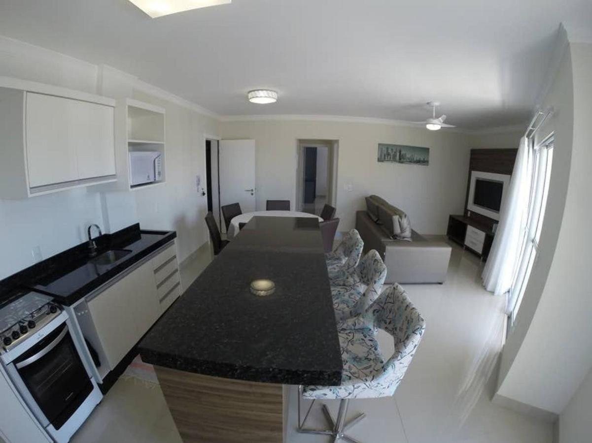 Apartamento Residencial Baía dos Golfinhos Bombinhas Exterior foto