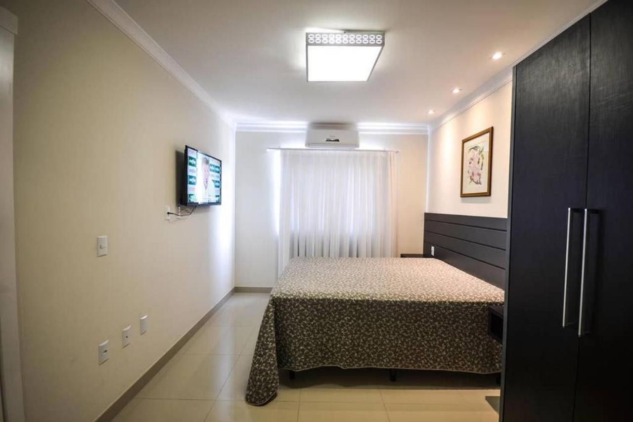 Apartamento Residencial Baía dos Golfinhos Bombinhas Exterior foto